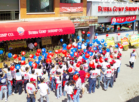 2004, “Bubba Gump Shrimp Bali Store” Opened