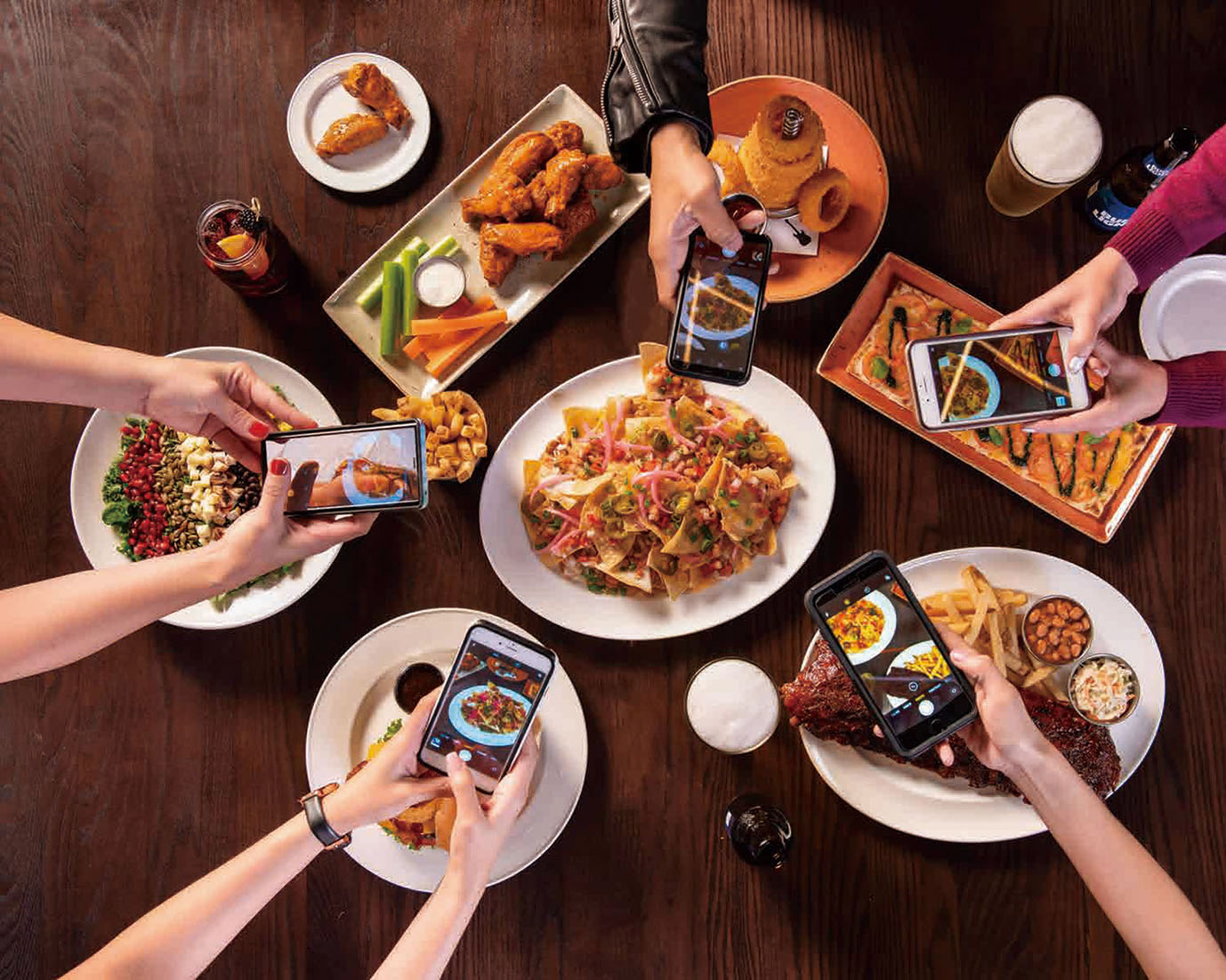 アメリカンレストラン ハードロックカフェ フードアイテムのテイクアウト販売をスタート Wdi Group World Dining Inspirations