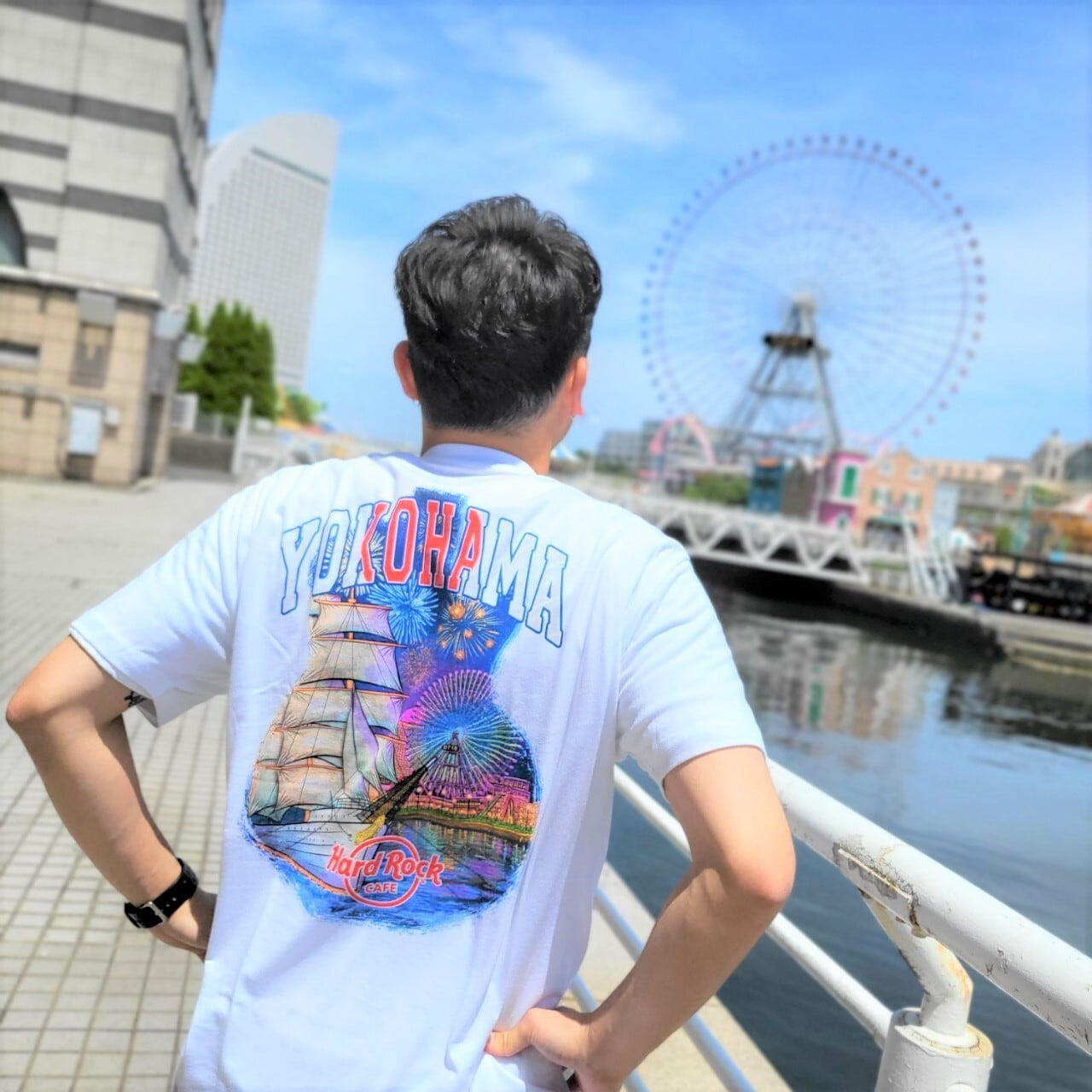 ハードロックカフェ」ロックショップ 横浜ランドマークプラザに